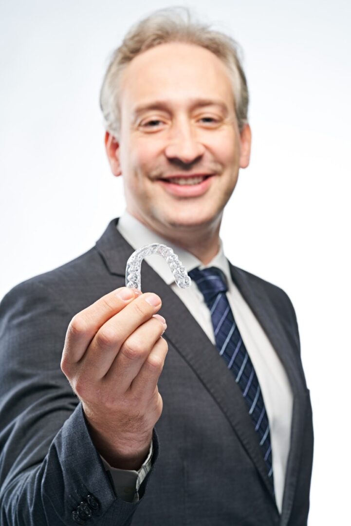 Como cuidar do sorriso após os 30 anos?